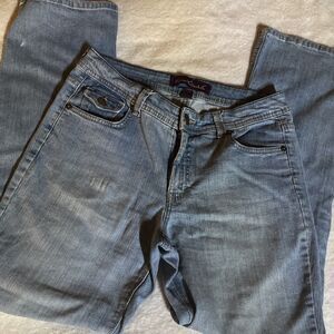 Gloria Vanderbilt Jeans Women's Size 10 Light Blue Jean Denim Wash Straight Leg